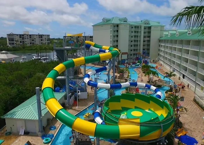 Splash Harbor Water Park Hotel